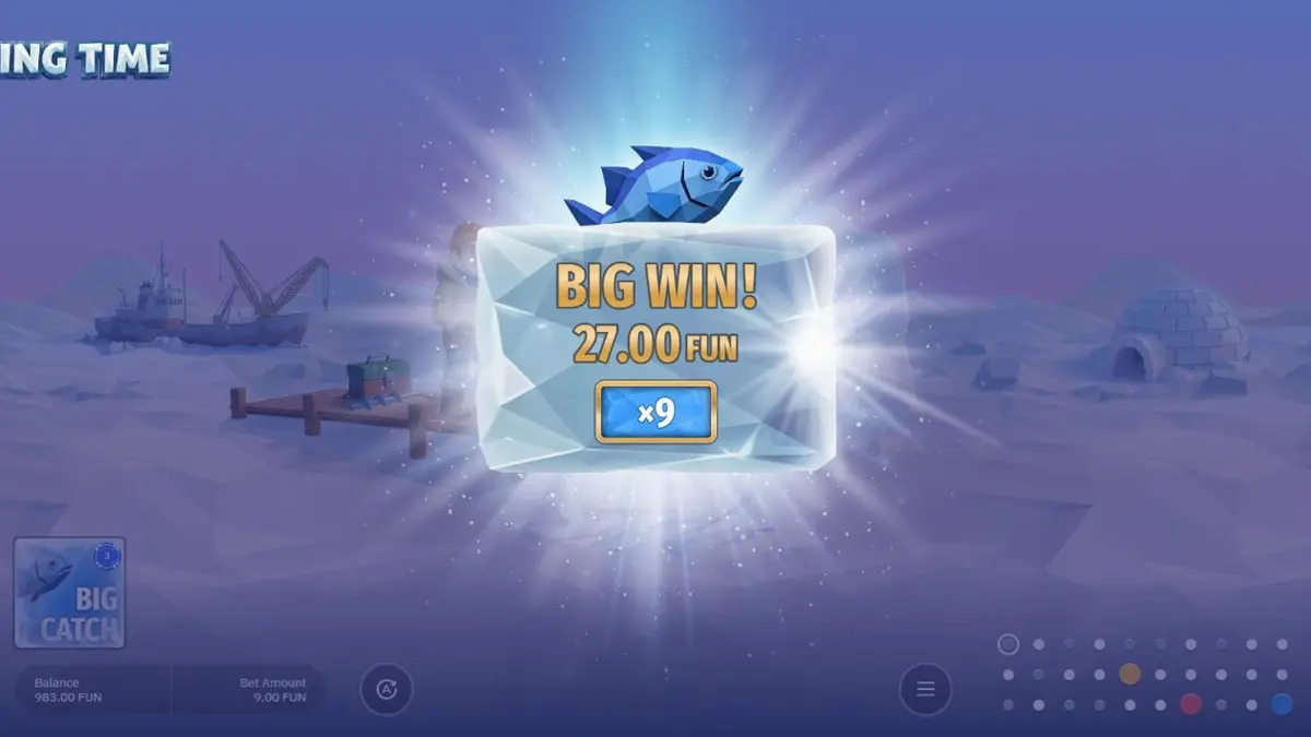 Interface de jogo do slot Fishing Time com tema de inverno e roda de prêmios